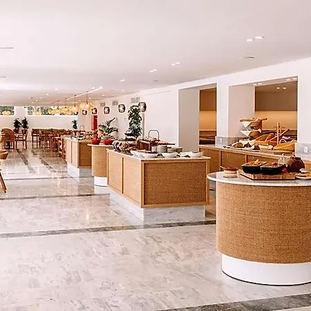 Eretria Beach Apartments アパート エレトリア