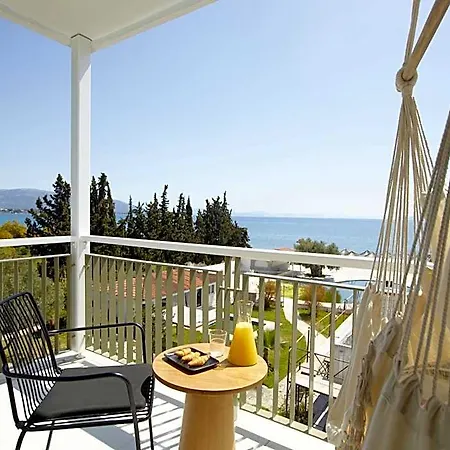 アパート Eretria Beach Apartments