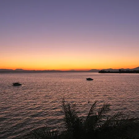 Eretria Beach Apartments *